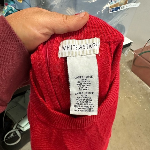 White Stag Red Knit Sweater - Picture 2 of 3